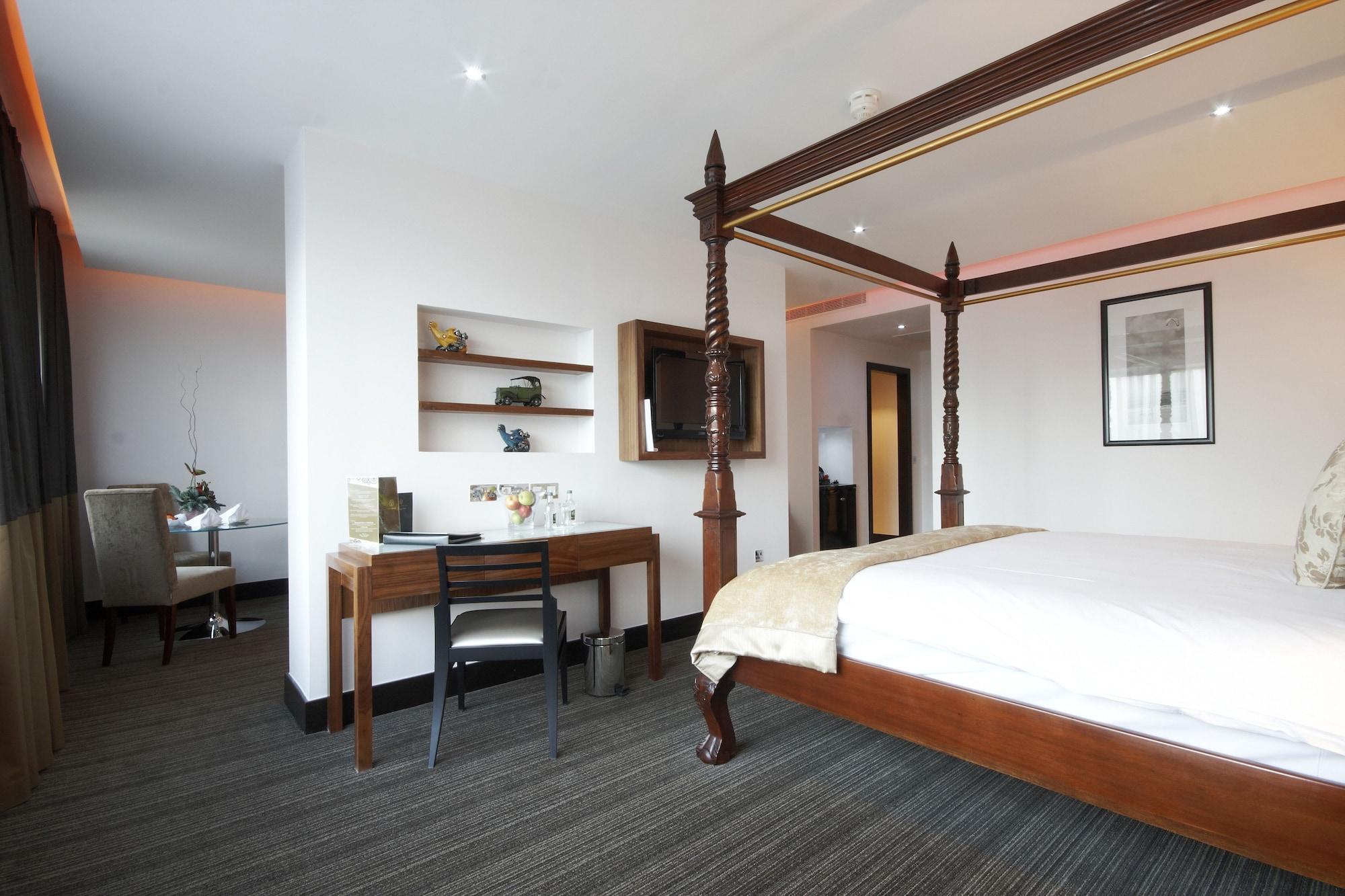 Hotel Rochestown Park 4*