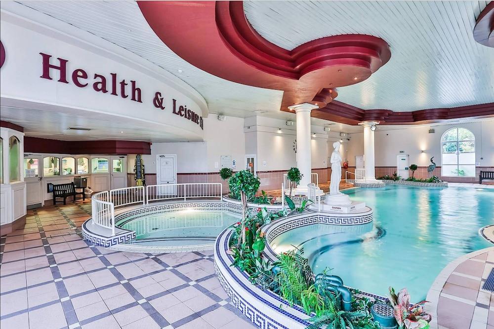 Hotel Rochestown Park 4*