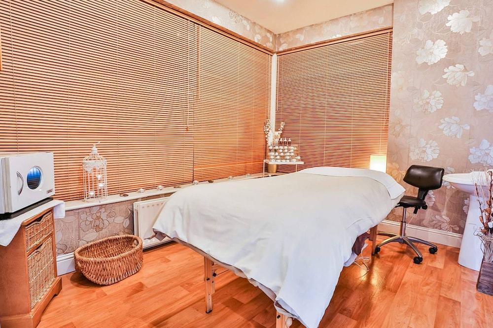 Hotel Rochestown Park 4*